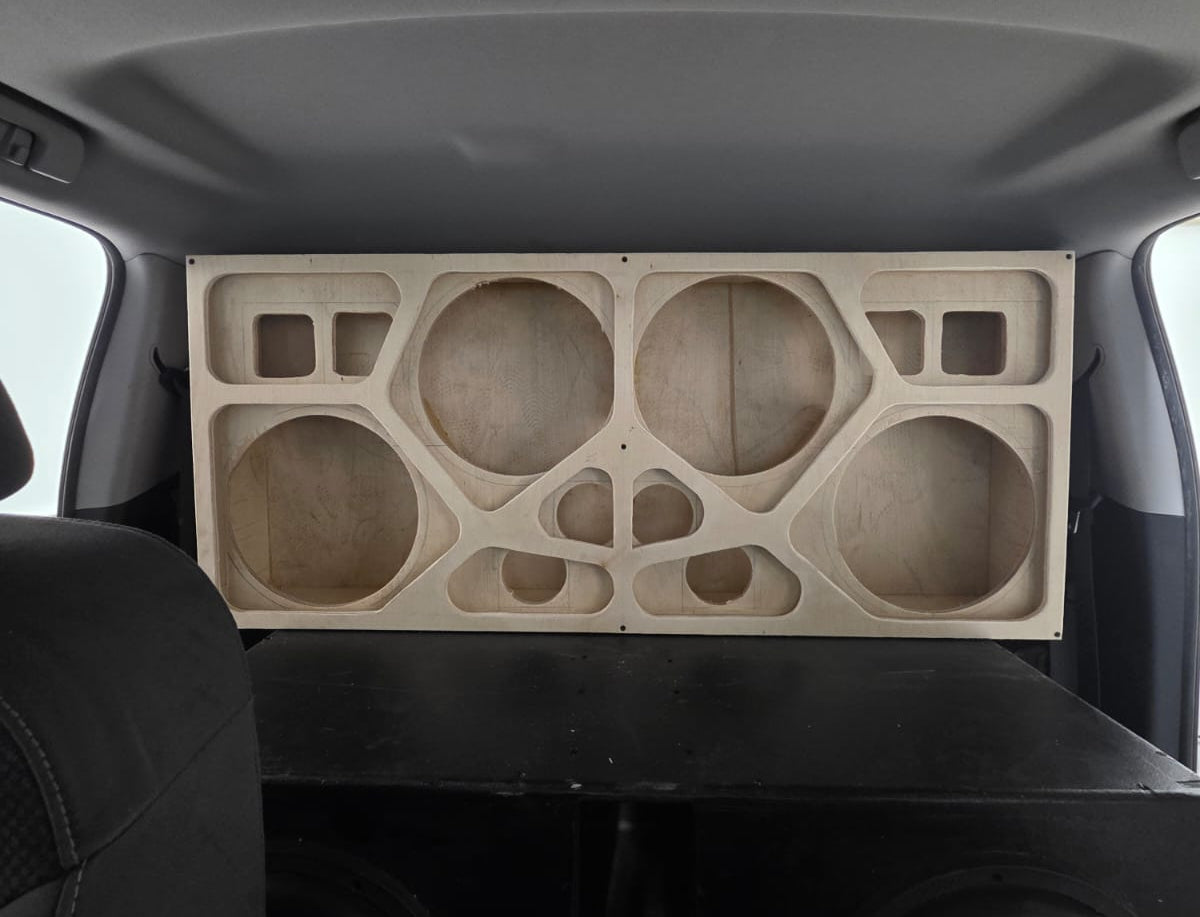 Back Glass Stuntbox